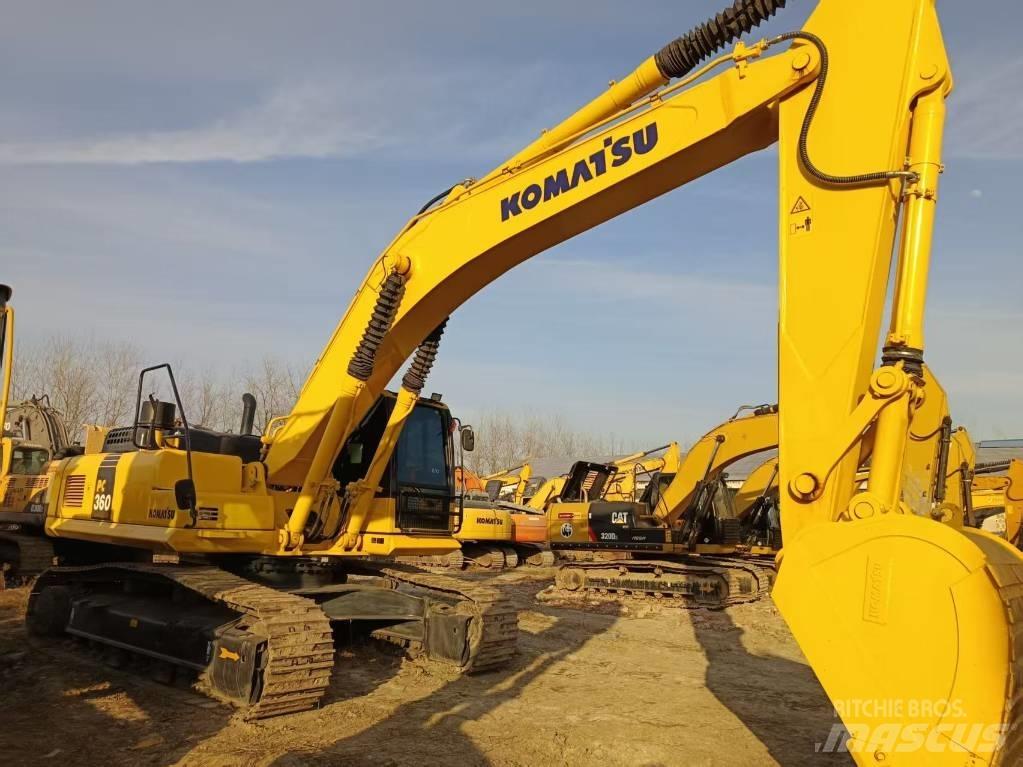 Komatsu PC360 Pásová rýpadla