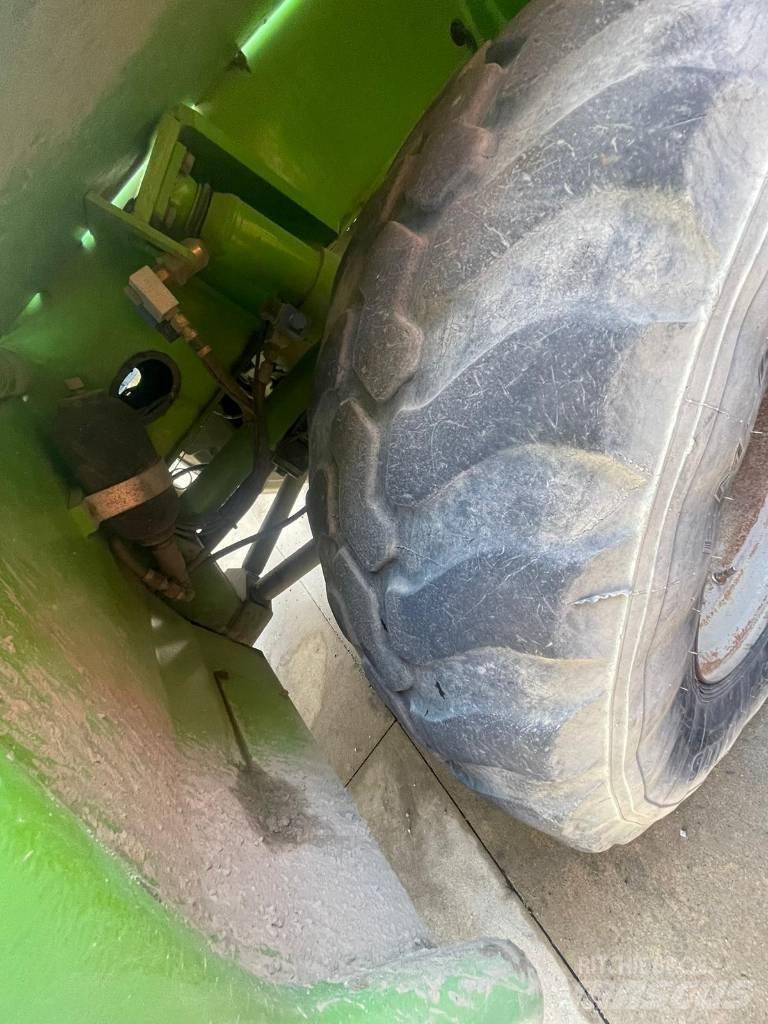 Merlo Roto 33.16 K S Teleskopické manipulátory