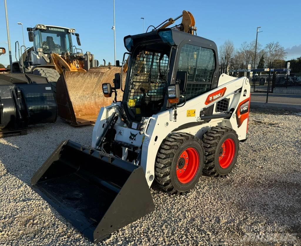 Bobcat S 450 Smykem řízené nakladače