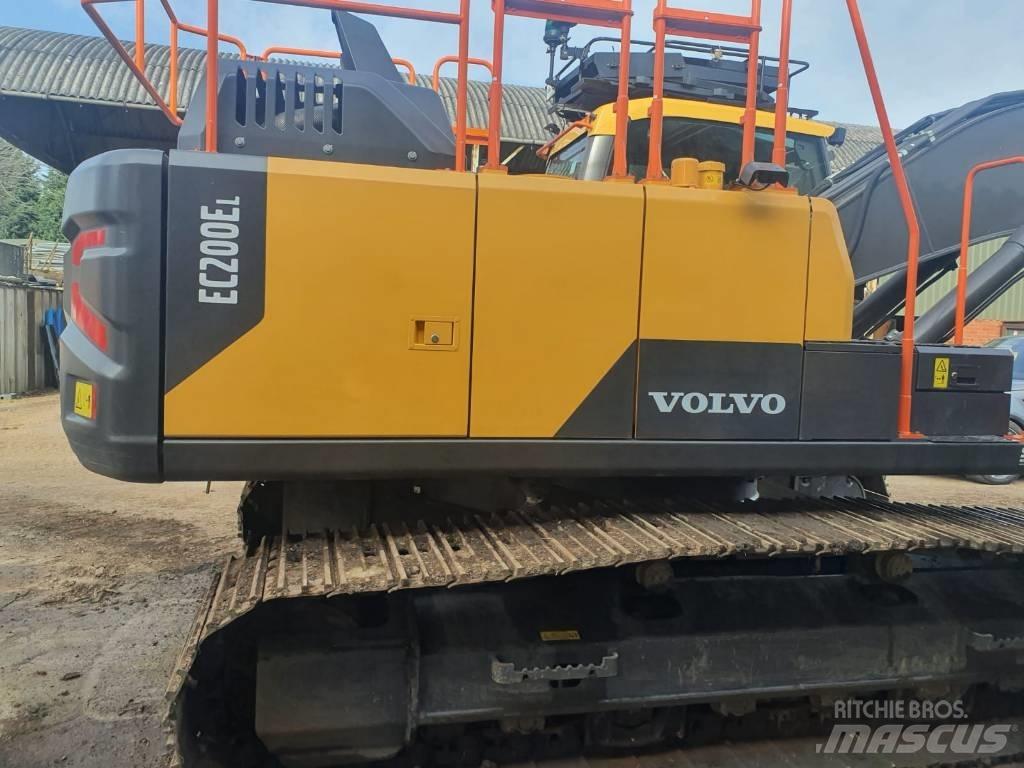 Volvo EC 200EL Pásová rýpadla
