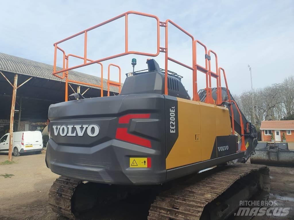Volvo EC 200EL Pásová rýpadla