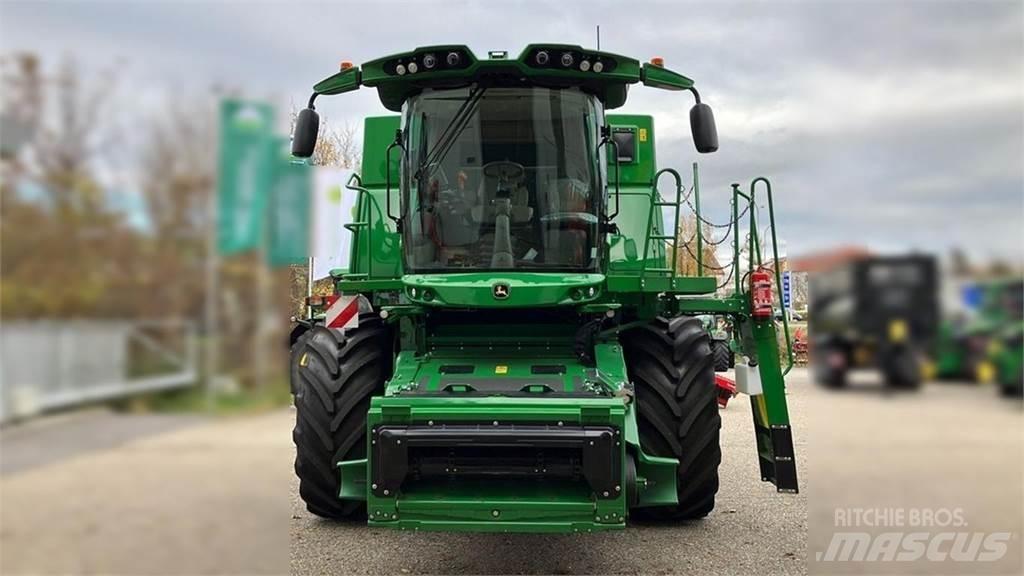 John Deere S770 Sklízecí mlátičky