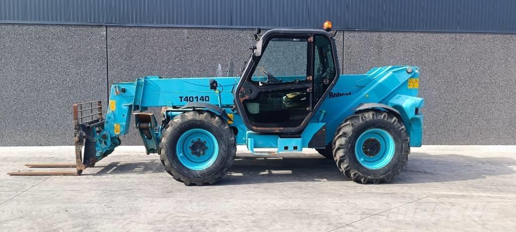 Bobcat T 40.140 Teleskopické manipulátory