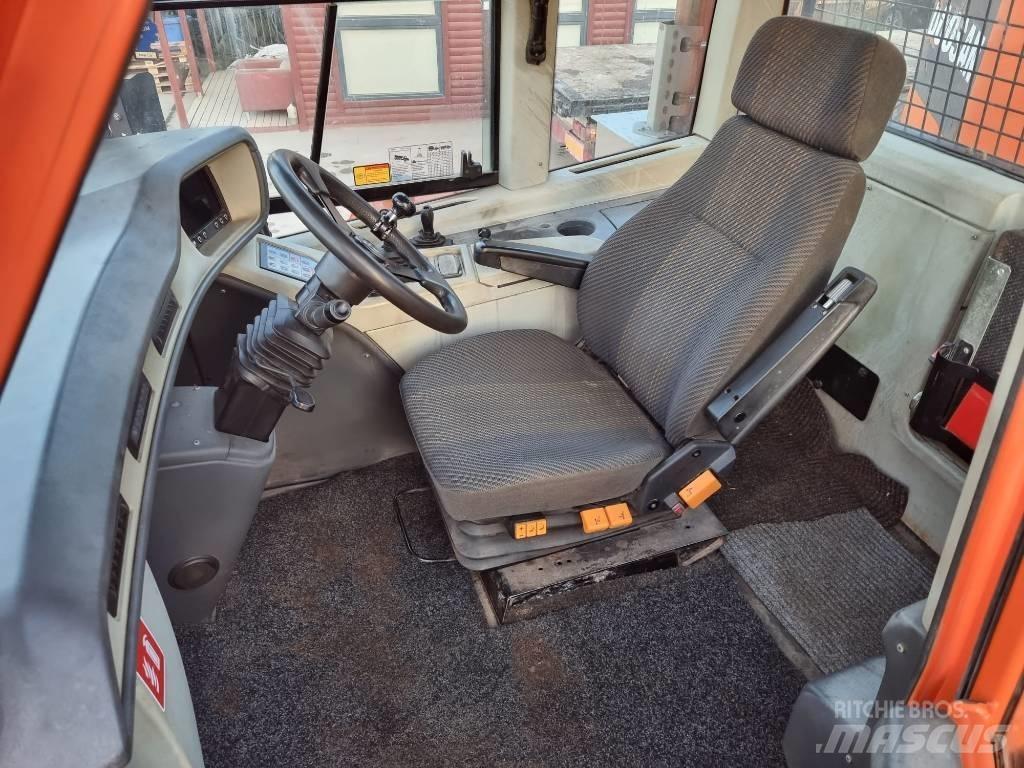 Doosan DA 30 Kloubové dempry