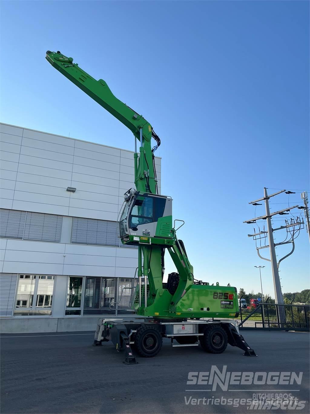 Sennebogen 825 M Stroje pro manipulaci s odpadem