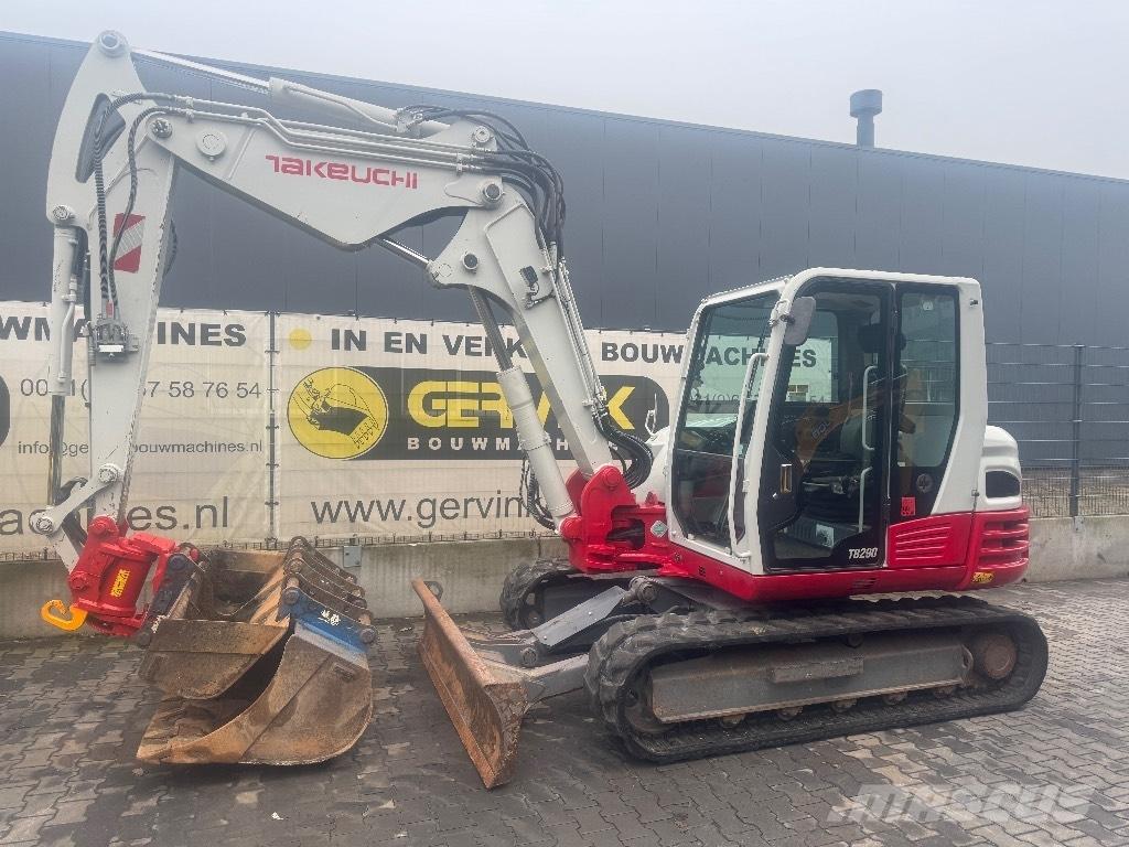Takeuchi TB 290 Midi rýpadla 7t - 12t