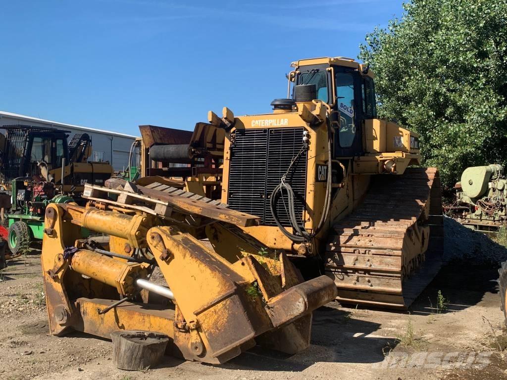 CAT D 8 L Pásové dozery
