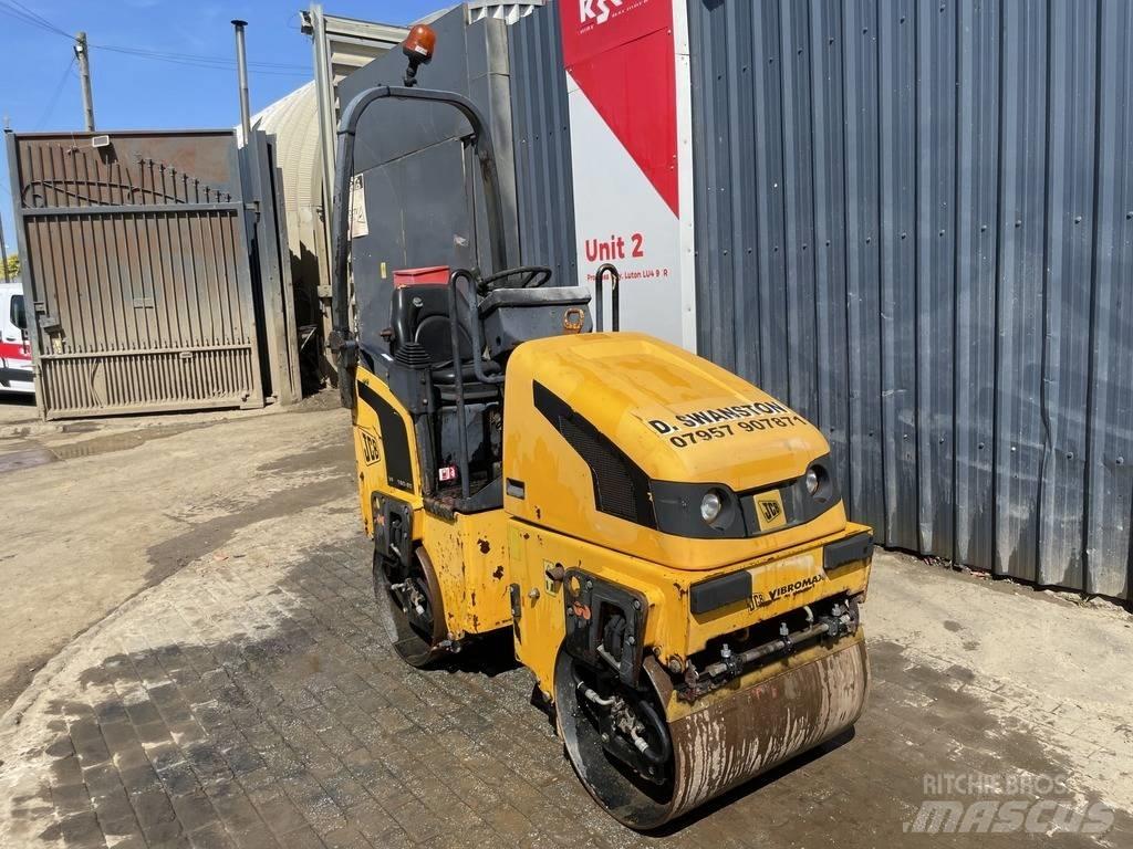 JCB VMT 160 Tandemové válce