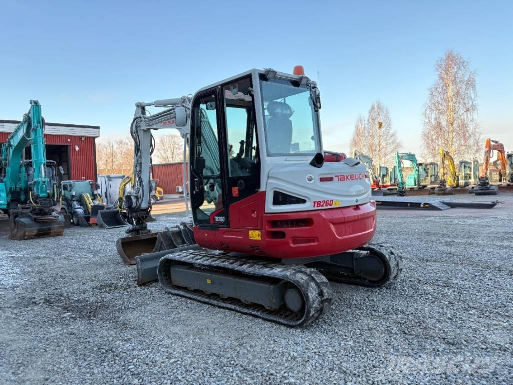 Takeuchi TB260 Mini rýpadla < 7t