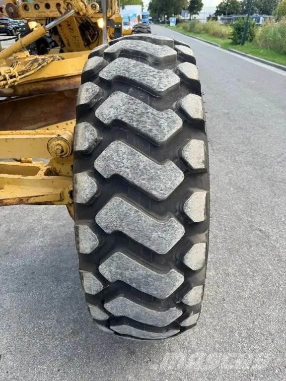 CAT 140H Grejdry