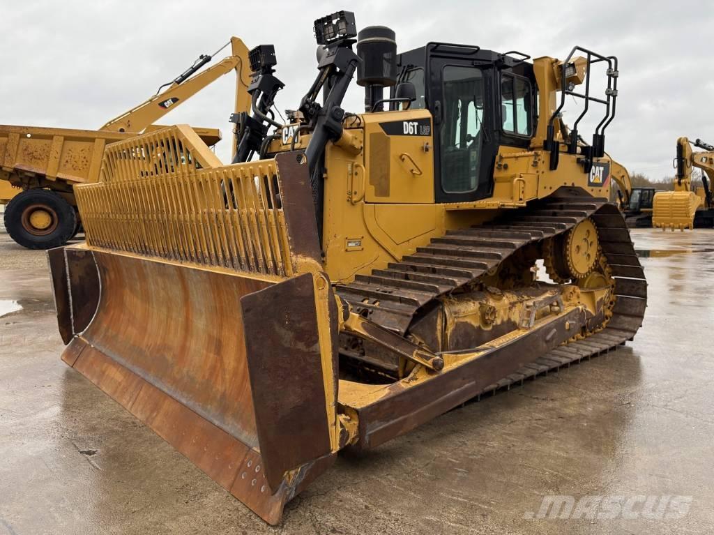 CAT D 6 T LGP Pásové dozery