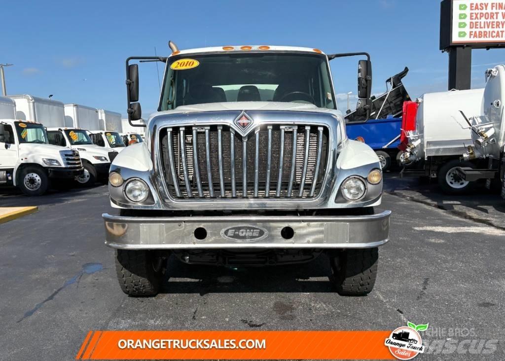 International 7400 Cisterny na vodu