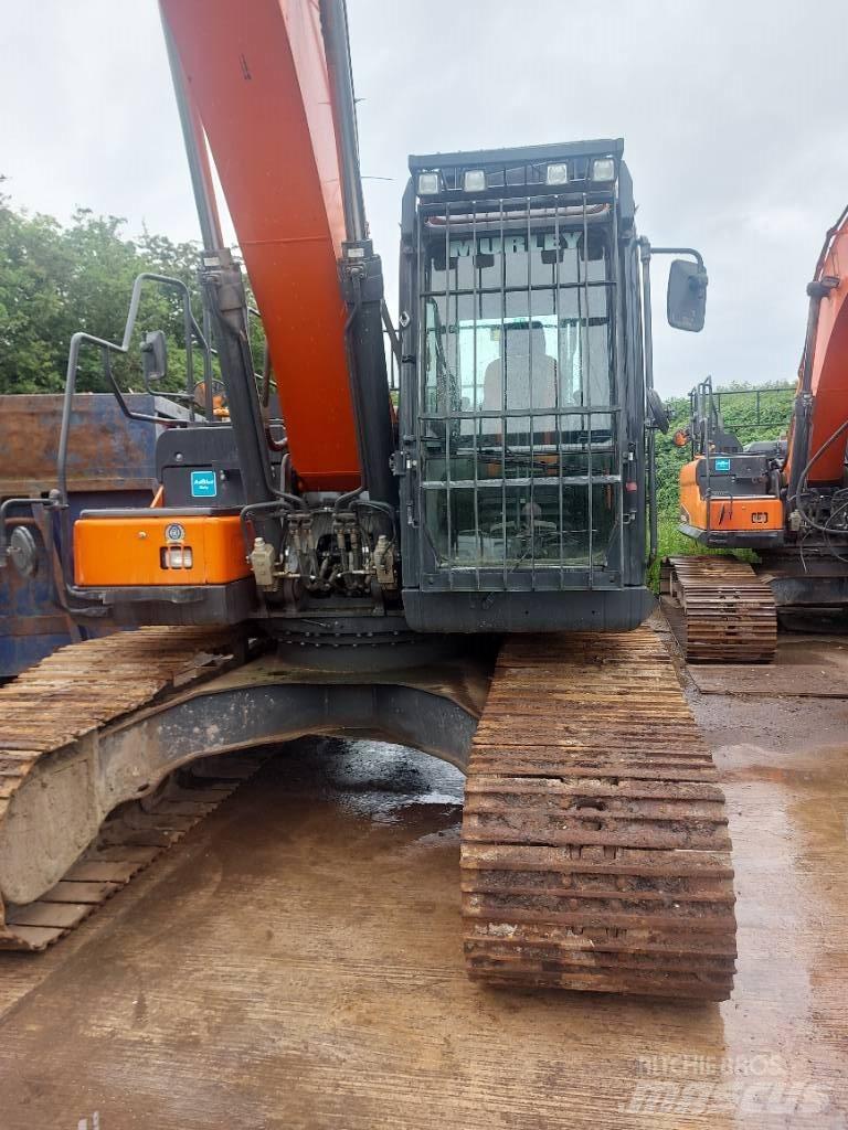 Doosan DX 225 LC-5 Pásová rýpadla