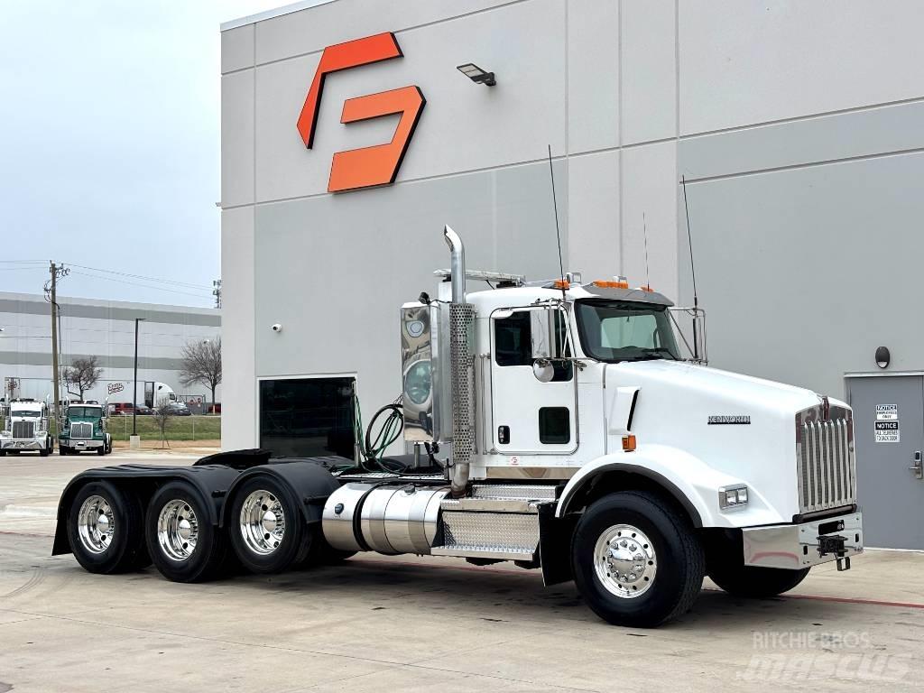 Kenworth T 800 Tahače