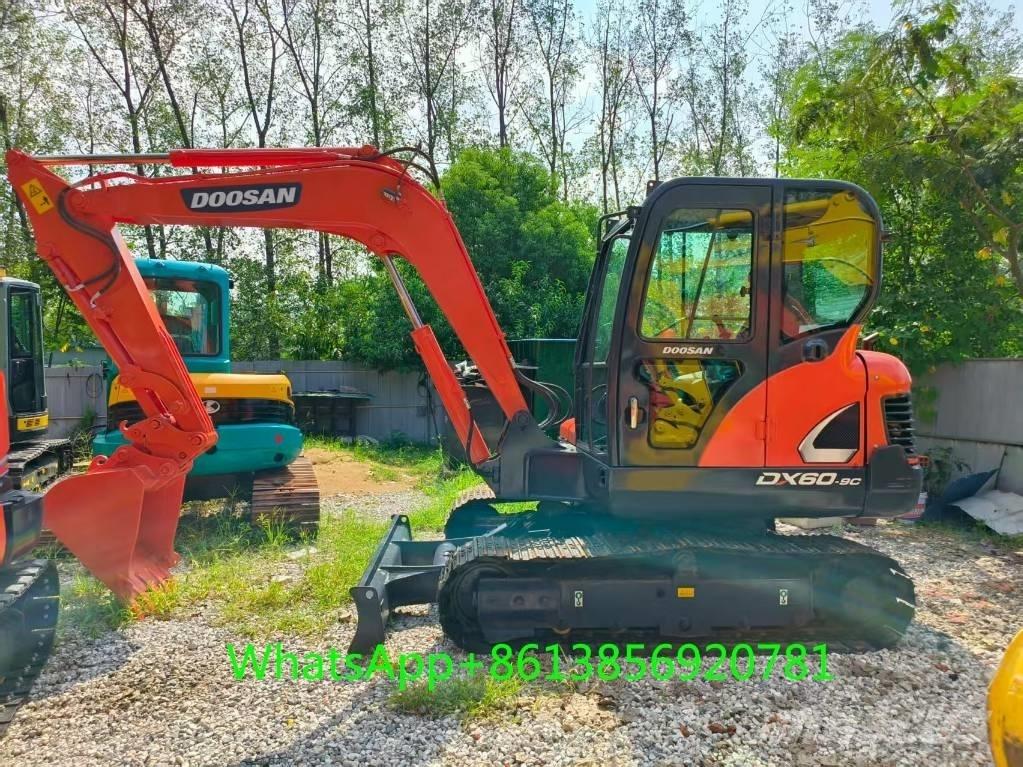 Doosan DX 60 Pásová rýpadla