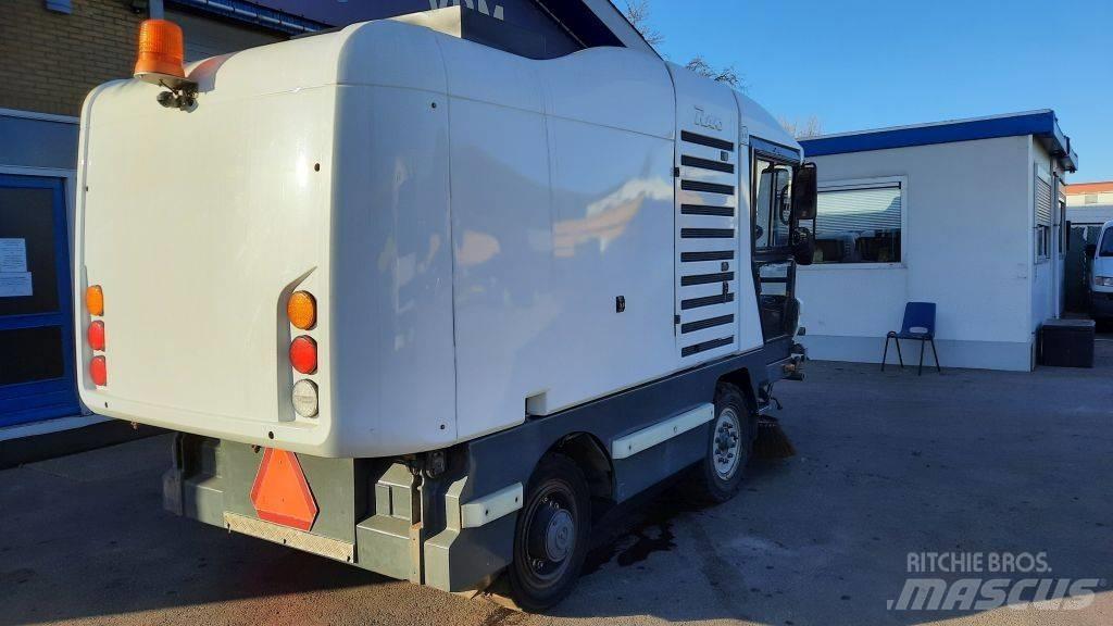 Ravo 530ST Zametací stroje