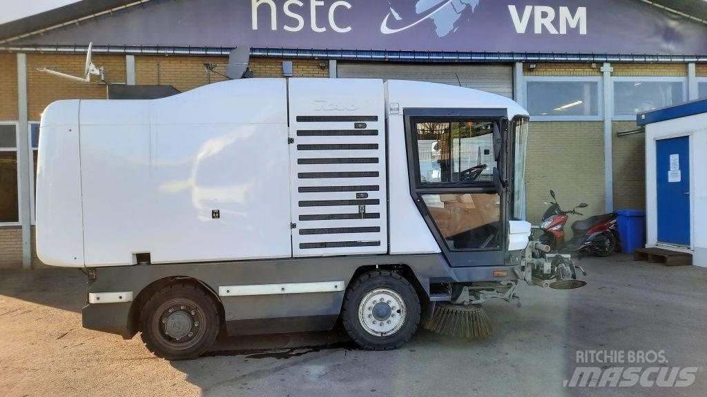 Ravo 530ST Zametací stroje