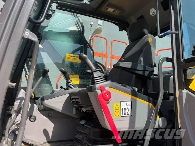 Volvo EC 200 E Pásová rýpadla