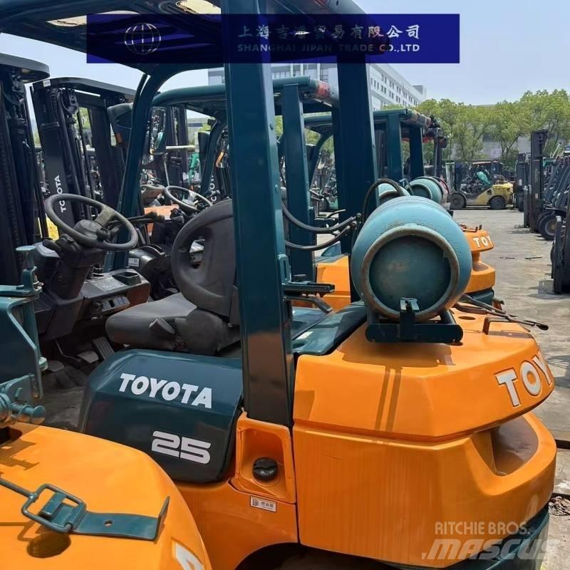 Toyota 25 Dieselové vozíky