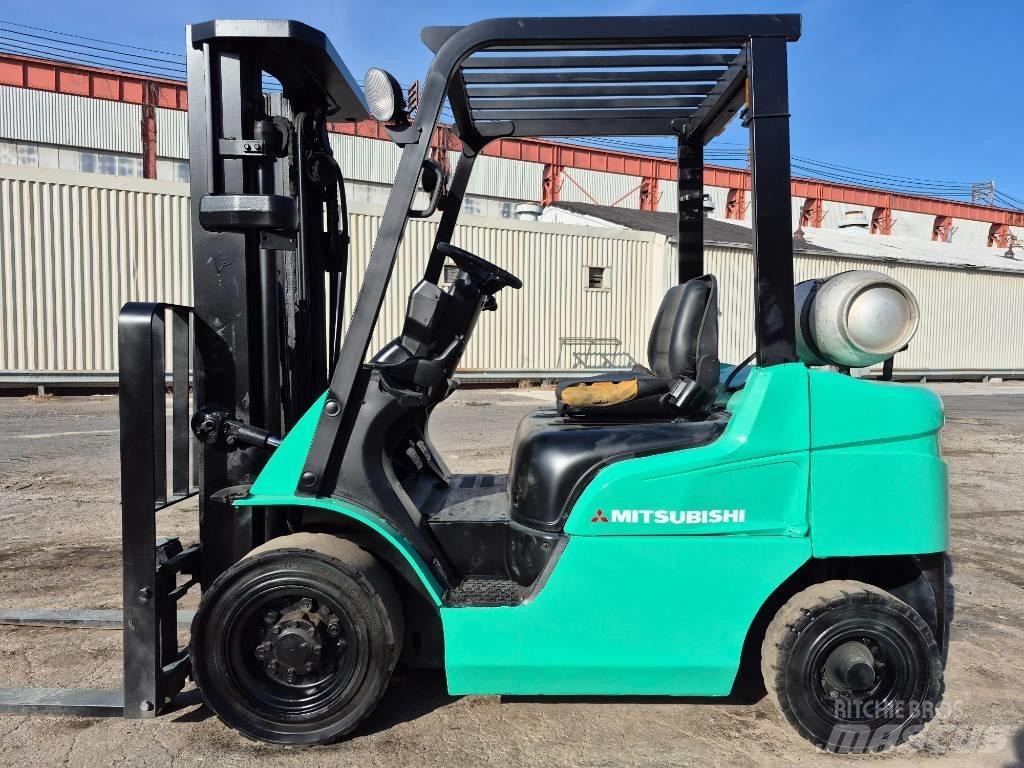 Mitsubishi FG25N Další