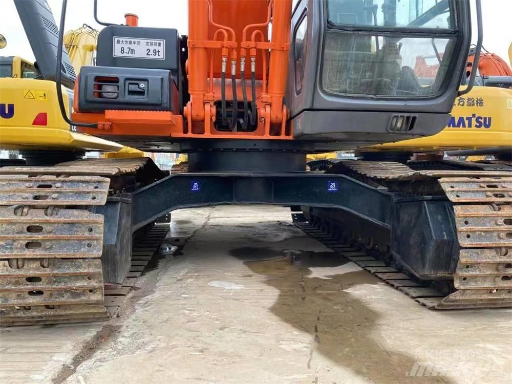 Hitachi EX 120 -3 Pásová rýpadla