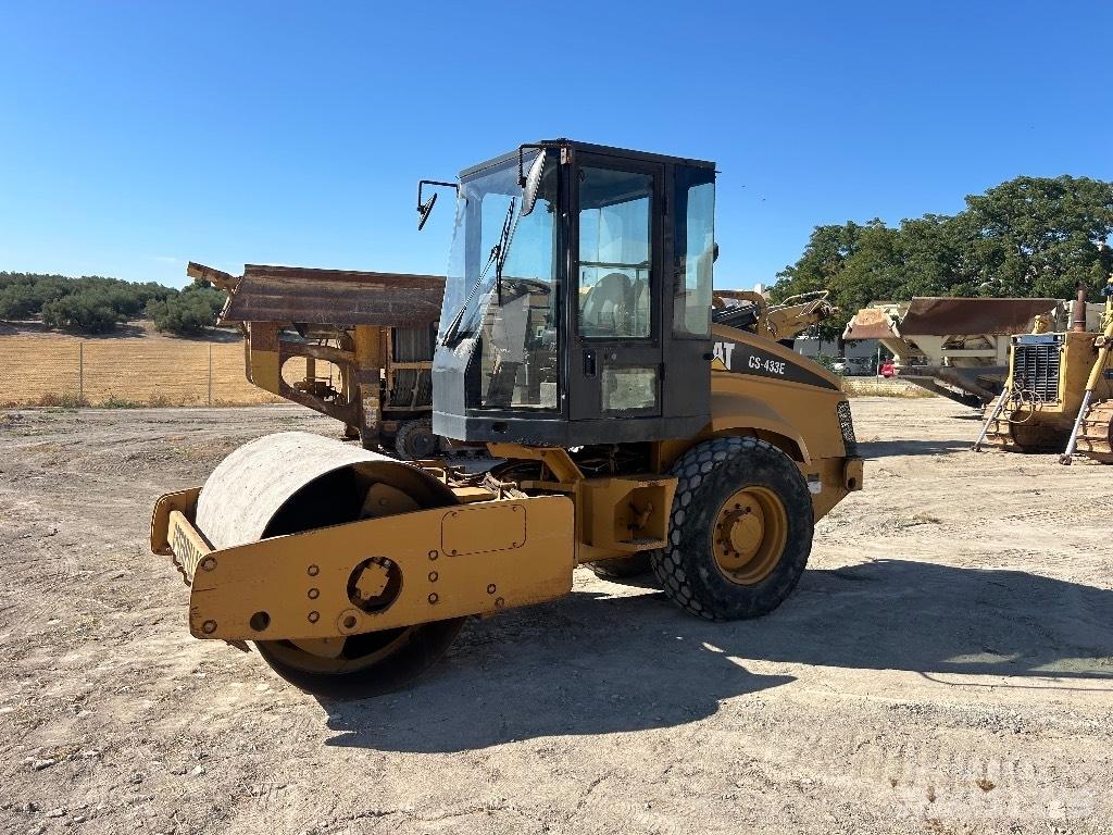 CAT CS 433 E Tandemové válce