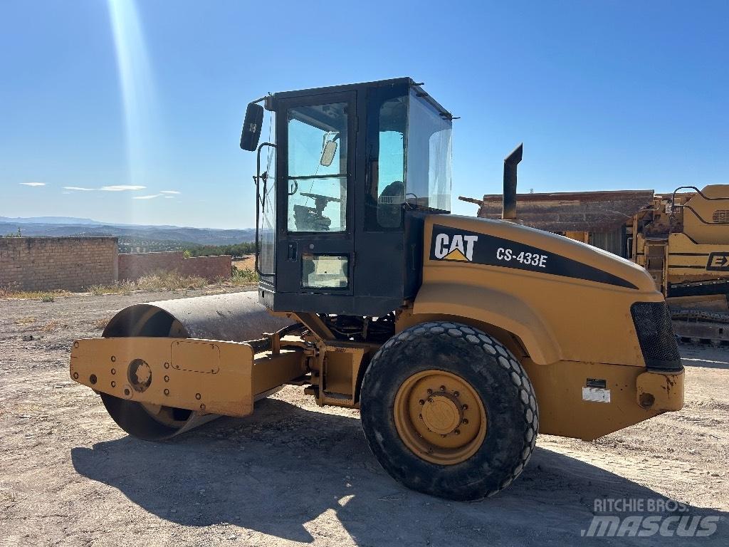 CAT CS 433 E Tandemové válce