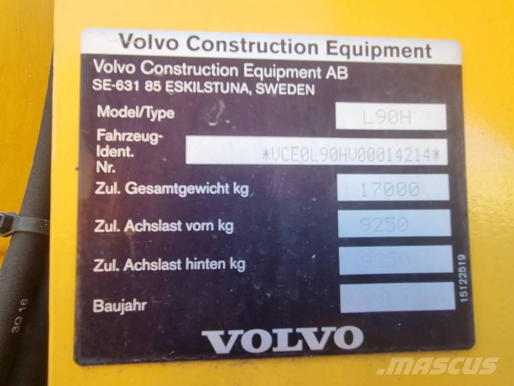 Volvo L 90 H Kolové nakladače