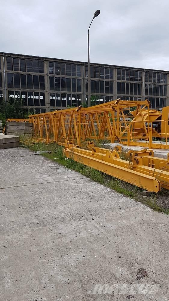 Liebherr 180 EC-H12 Stavební jeřáby