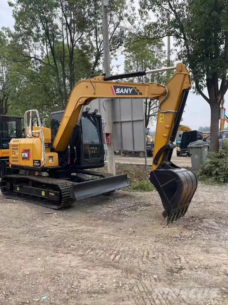 Sany SY75C Midi rýpadla 7t - 12t