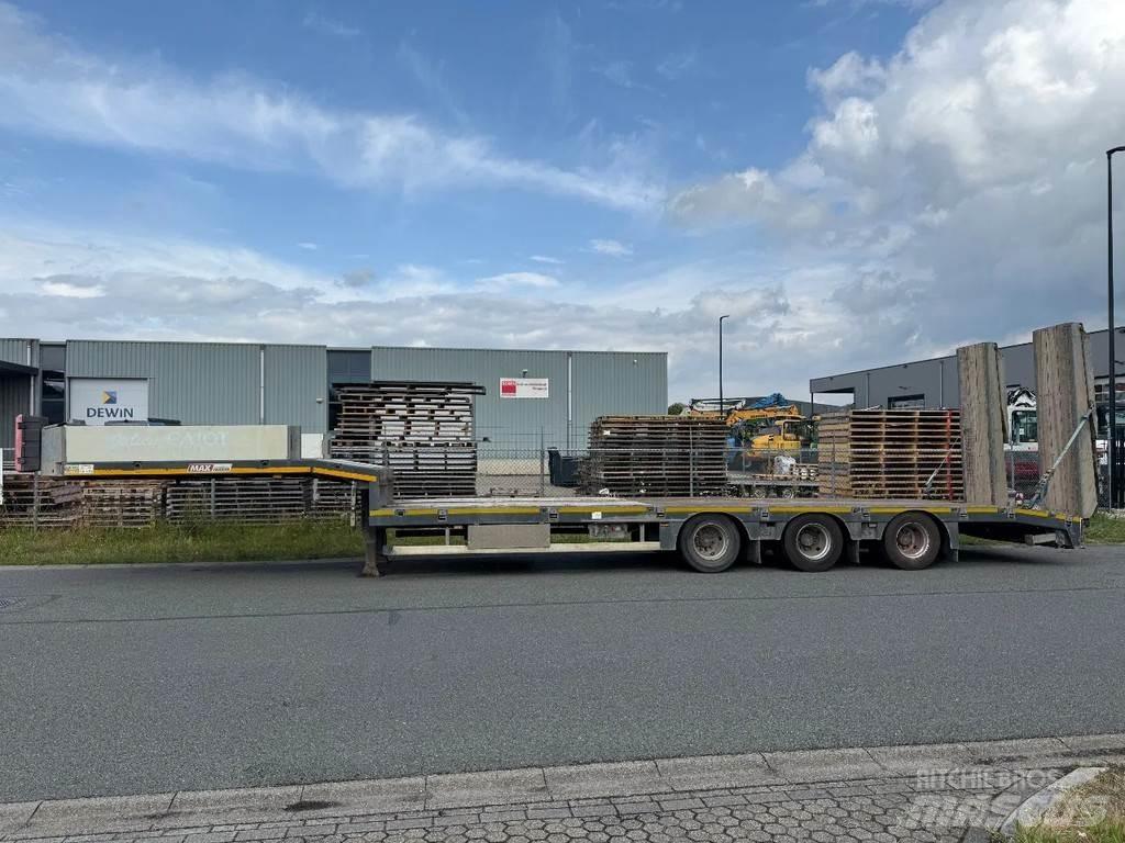 MAX Trailer 3 axle Podvalníkové návěsy