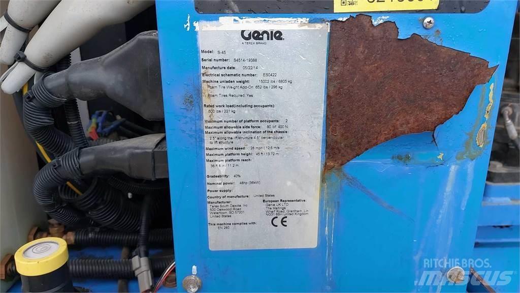 Genie S45 Teleskopické plošiny