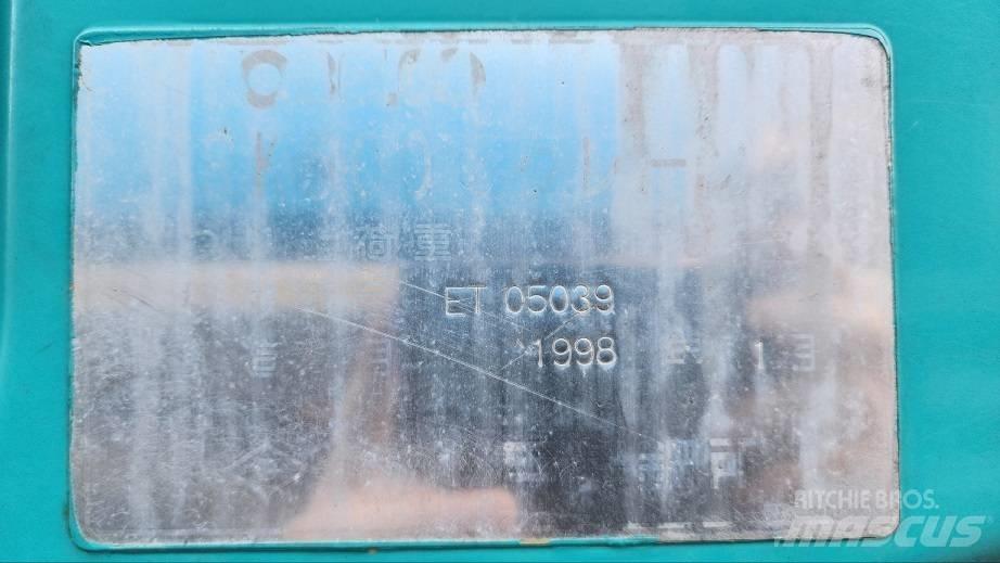 Kobelco RK 500 Univerzální terénní jeřáby
