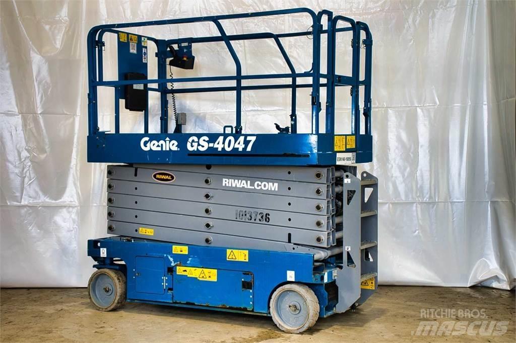 Genie GS4047 Nůžková zvedací plošina