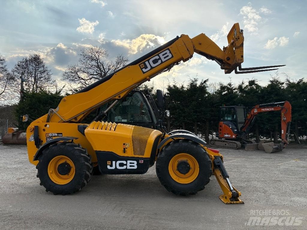 JCB 535-125 Teleskopické manipulátory
