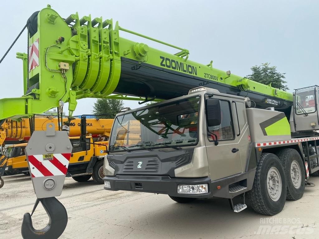 Zoomlion QY50V Univerzální terénní jeřáby