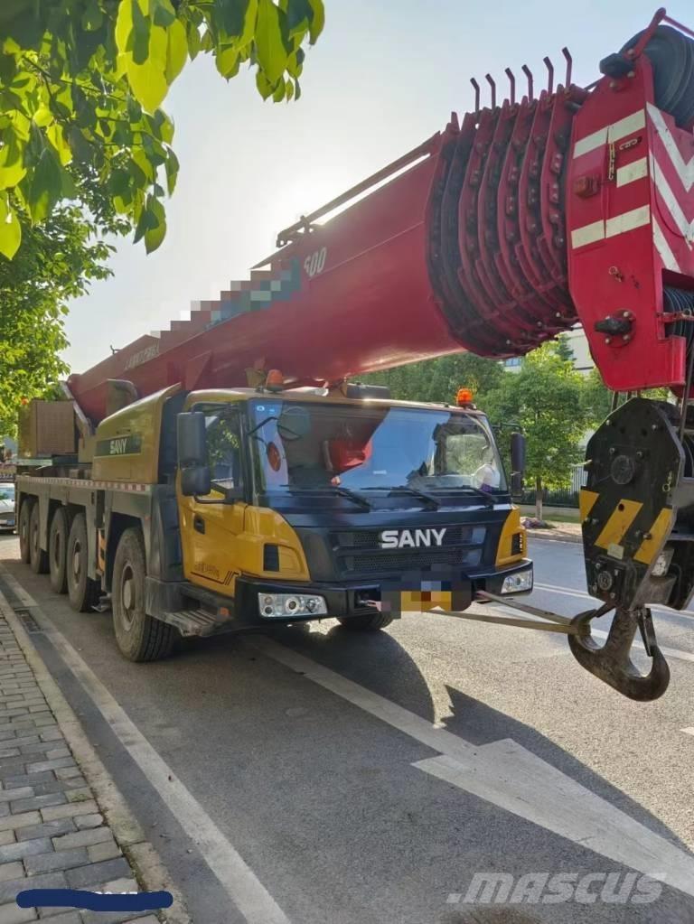 Sany 1600T8 Univerzální terénní jeřáby