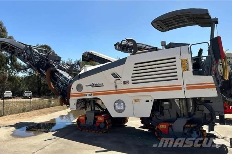Wirtgen W100Fi Další