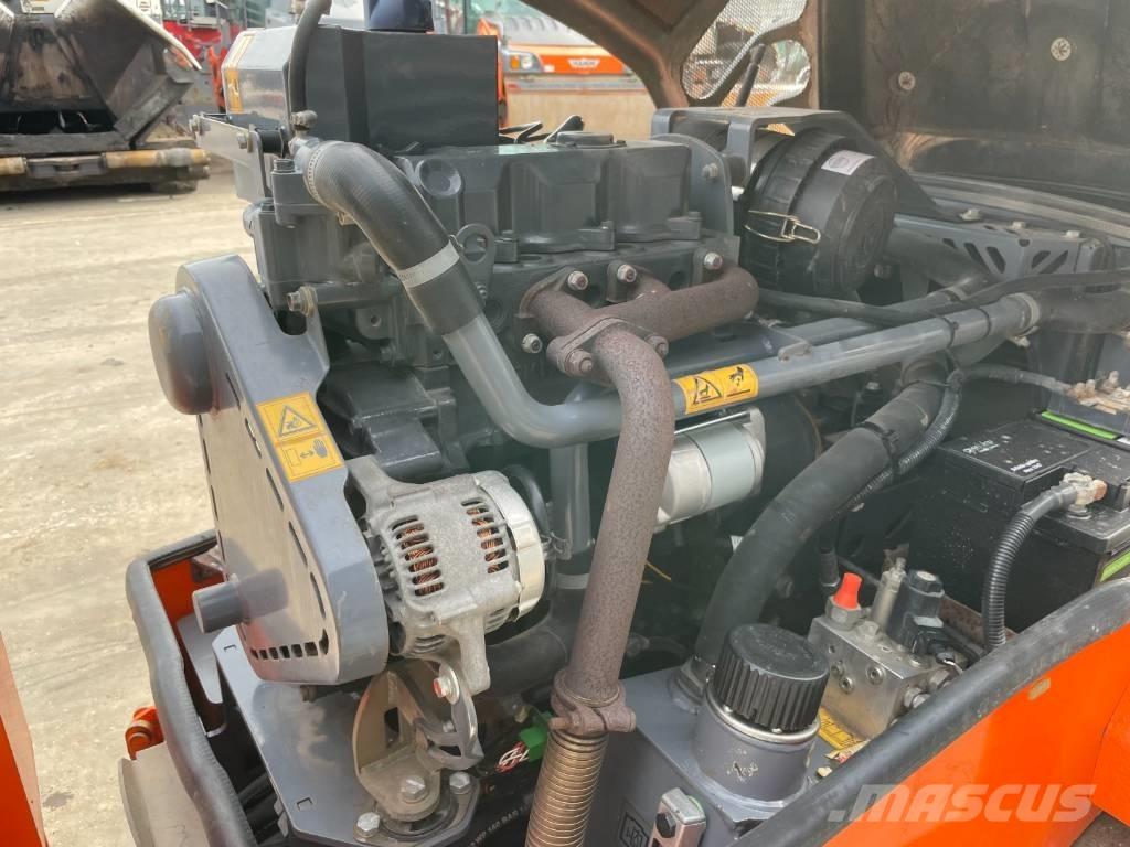 Hamm HD 12 VV Tandemové válce