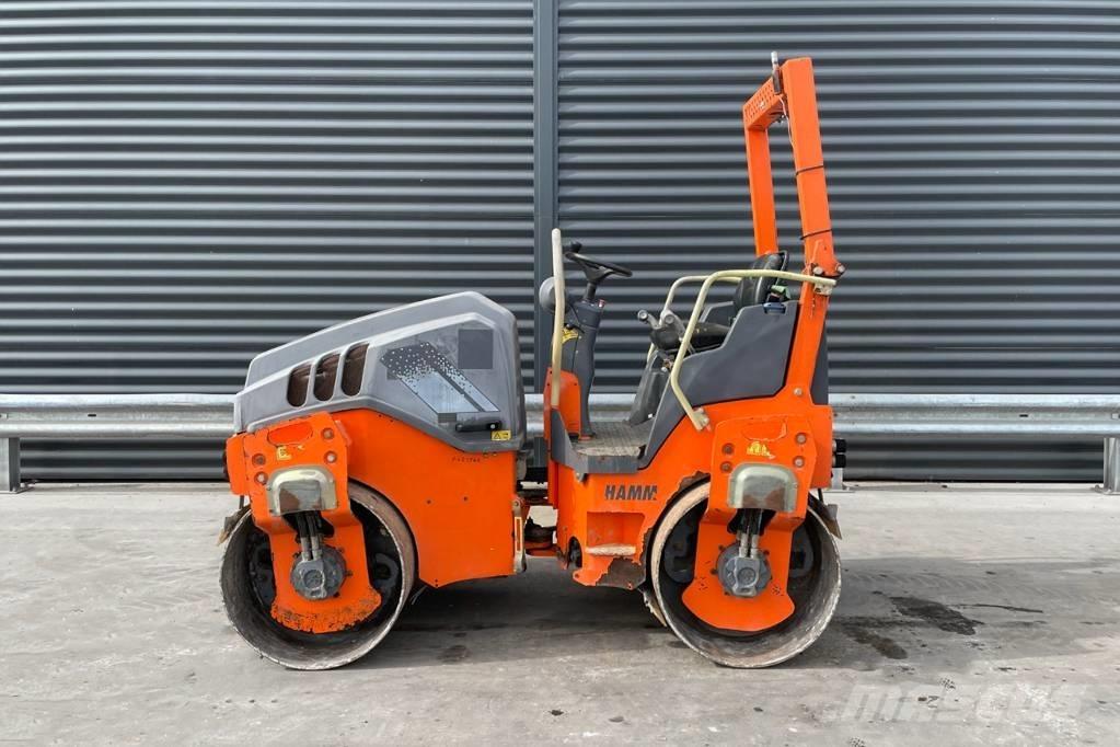 Hamm HD 12 VV Tandemové válce