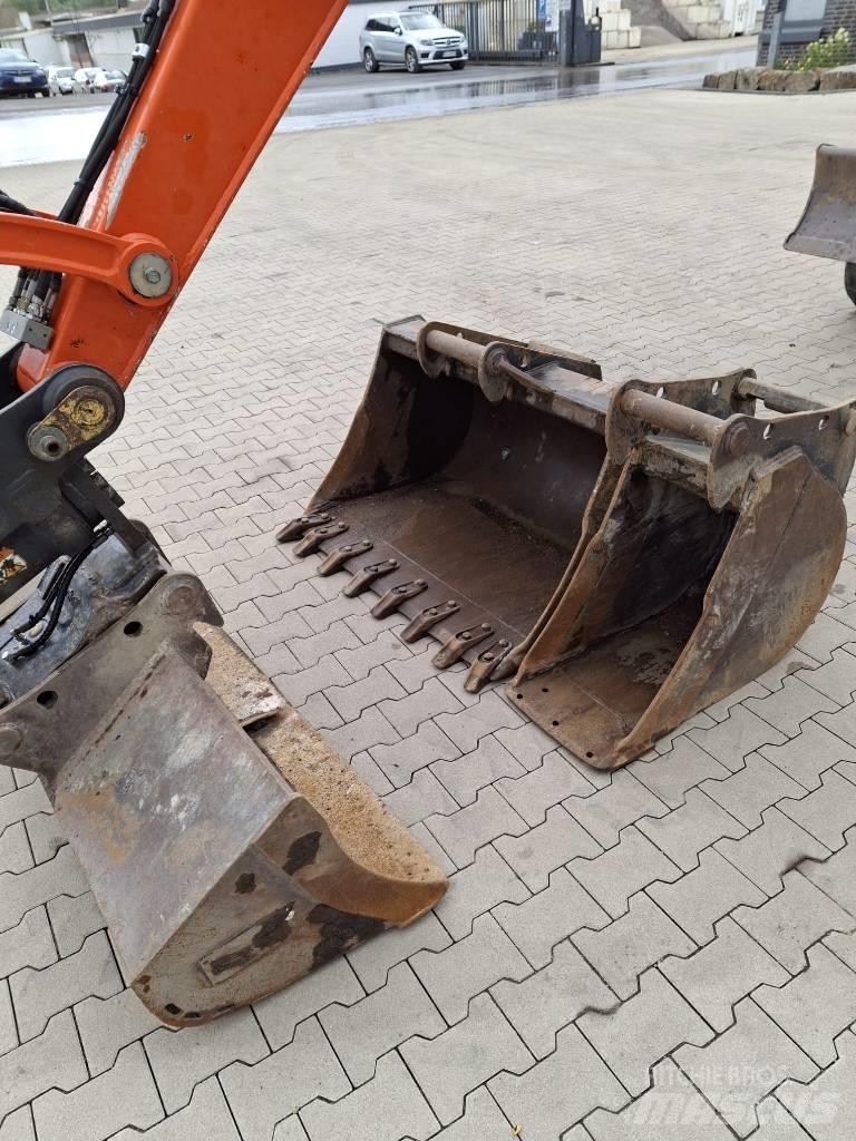 Kubota KX 080-4 Midi rýpadla 7t - 12t