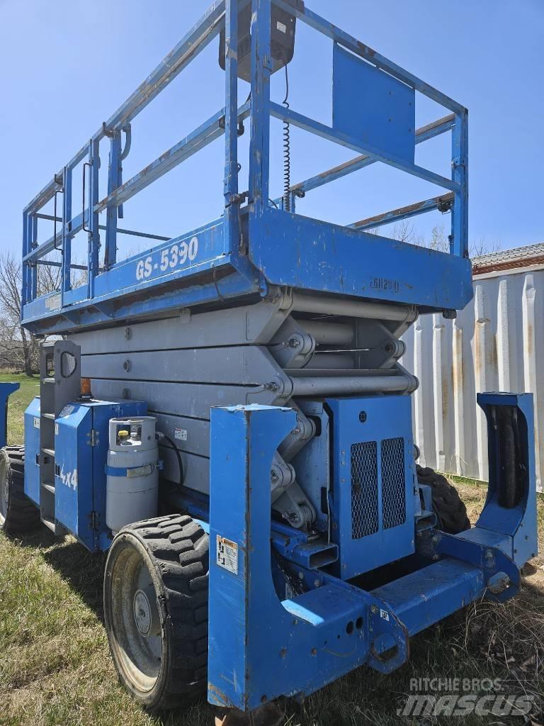 Genie GS 5390 RT Nůžková zvedací plošina