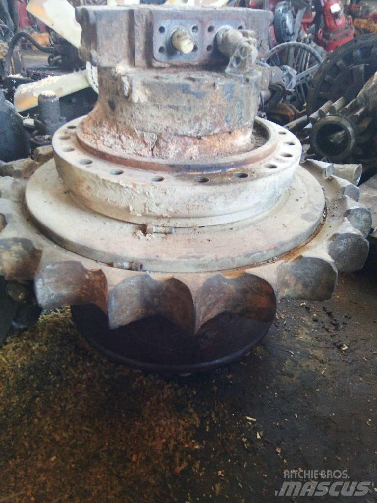 CAT 325 B LN Převodovka