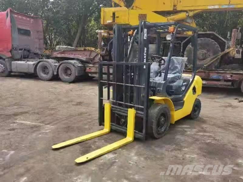 Komatsu 3 Ton Dieselové vozíky
