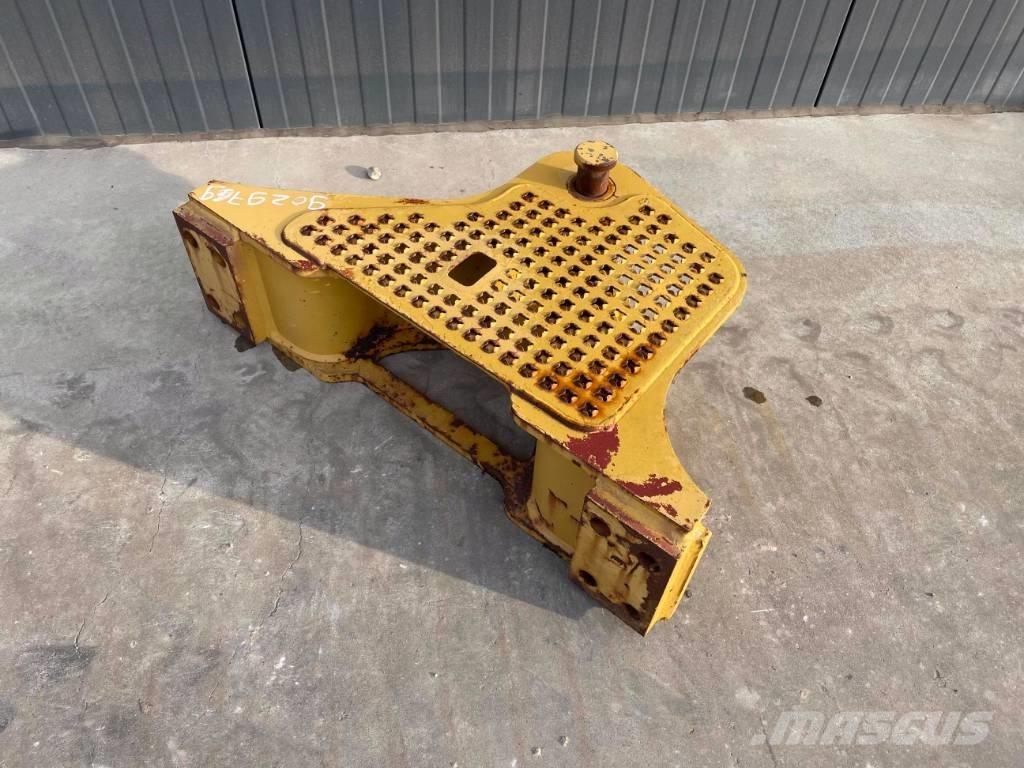 CAT D6K Zugtraverse Ostatní komponenty
