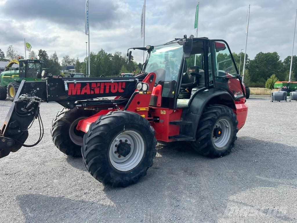 Manitou 533-145 Teleskopické kolové nakladače