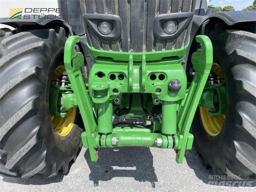 John Deere 6195R Traktory