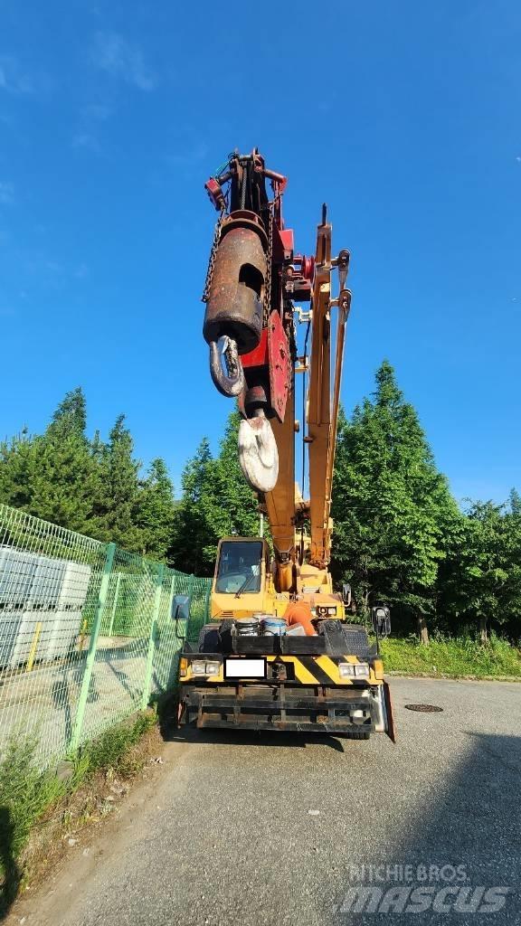 Tadano TR 250 M-6 Jeřáby pro těžký terén