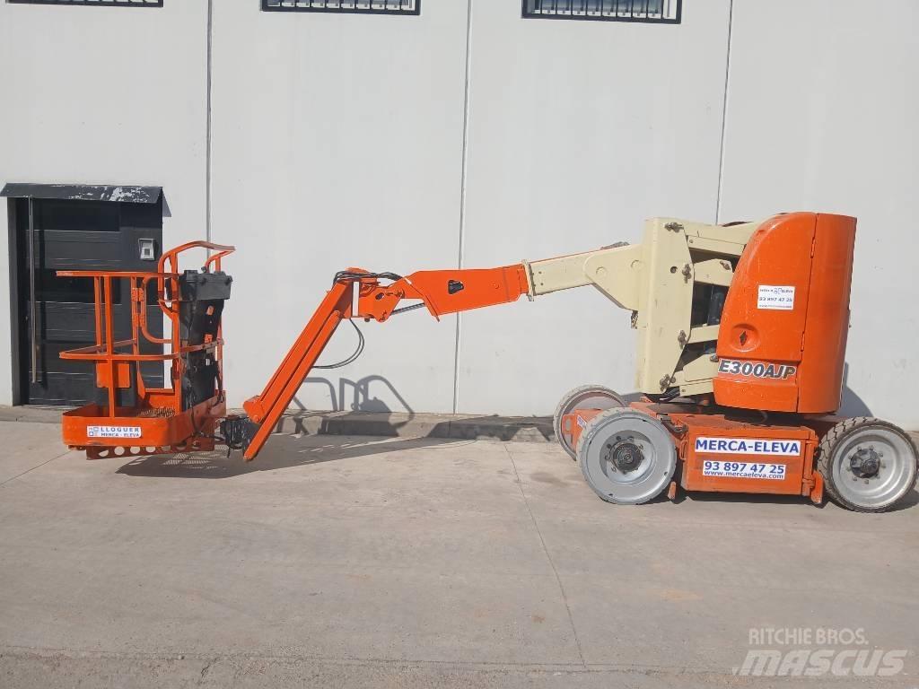 JLG E 300 AJ Kloubové plošiny