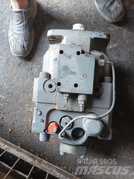 Liebherr A 918 Comp Hydraulika